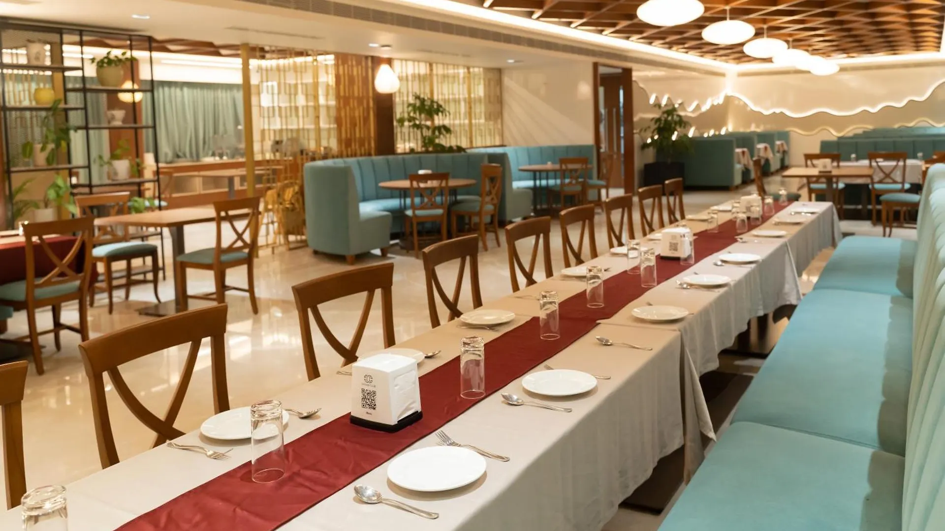 Hotel Le Grandeur Narasimharaja Puram 3*,  India