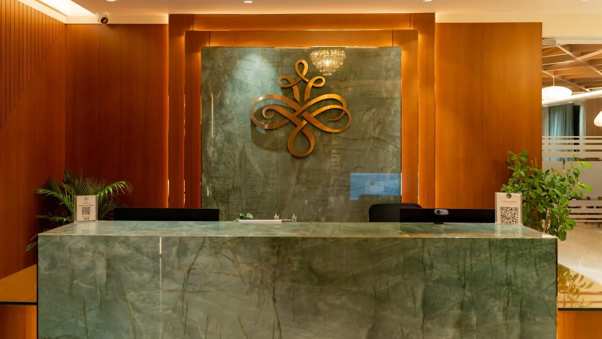 Hotel Le Grandeur Narasimharaja Puram