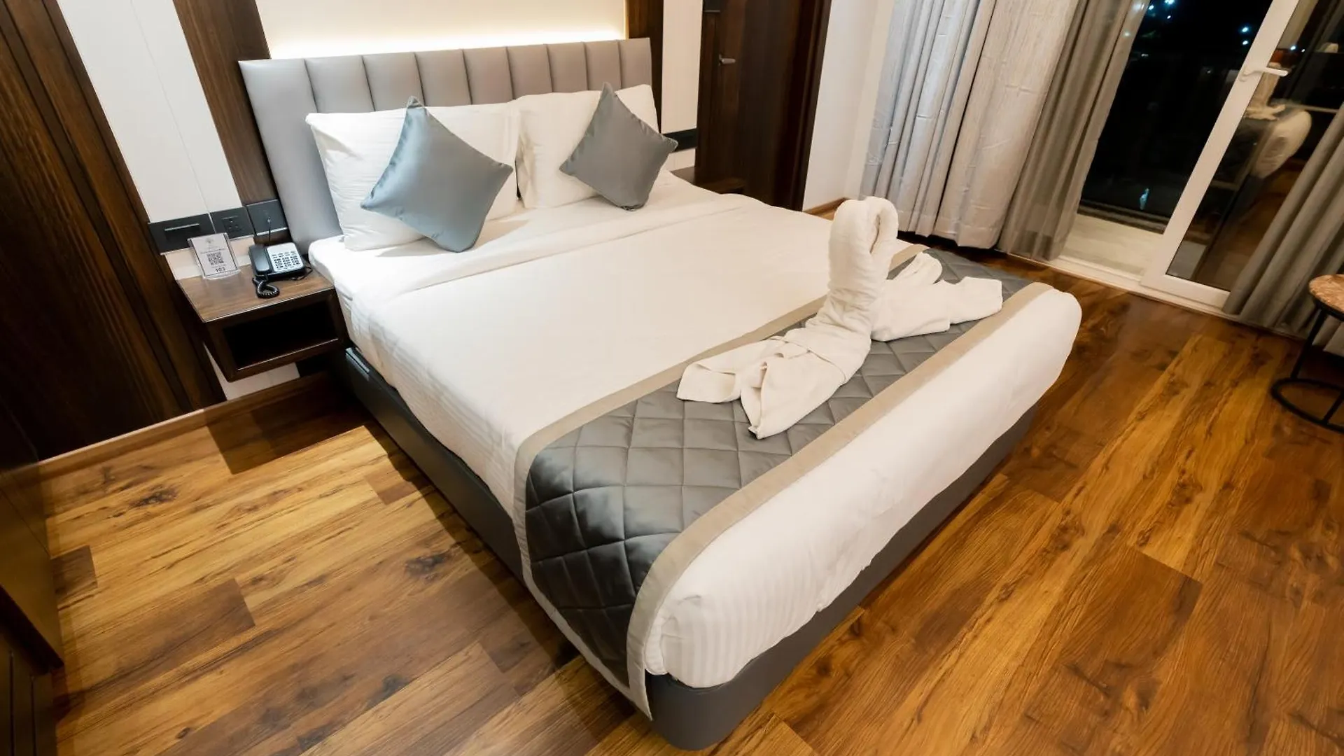 Hotel Le Grandeur Narasimharaja Puram